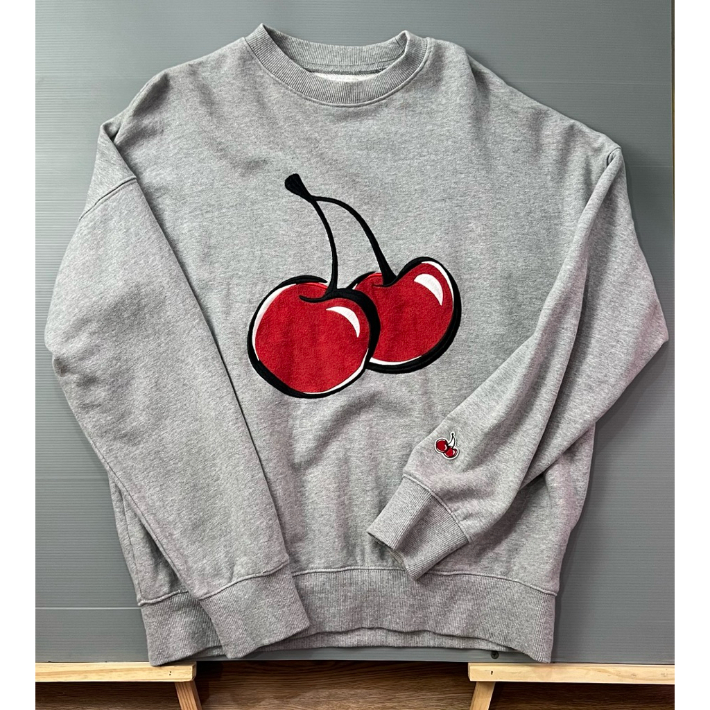 CREWNECK KIRSH CHERRY BIG LOGO