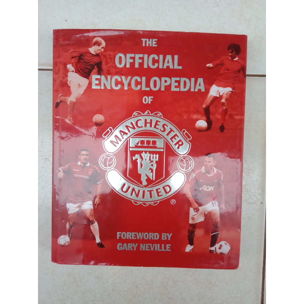 Majalah Bola The Official Encyclopedia Of Manchester United