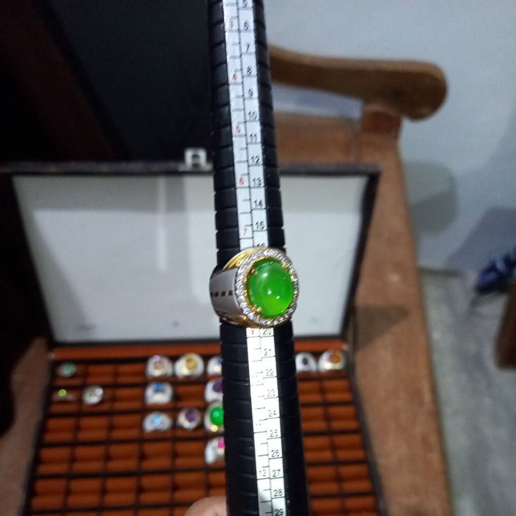 Natural Jadeite Jade GIOK Burma RING PERaK