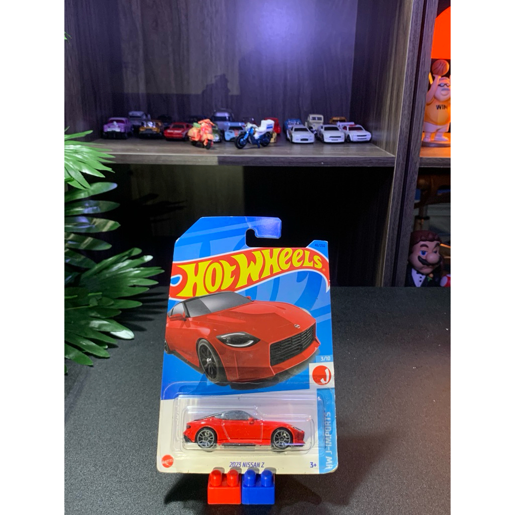 hot wheels nissan z