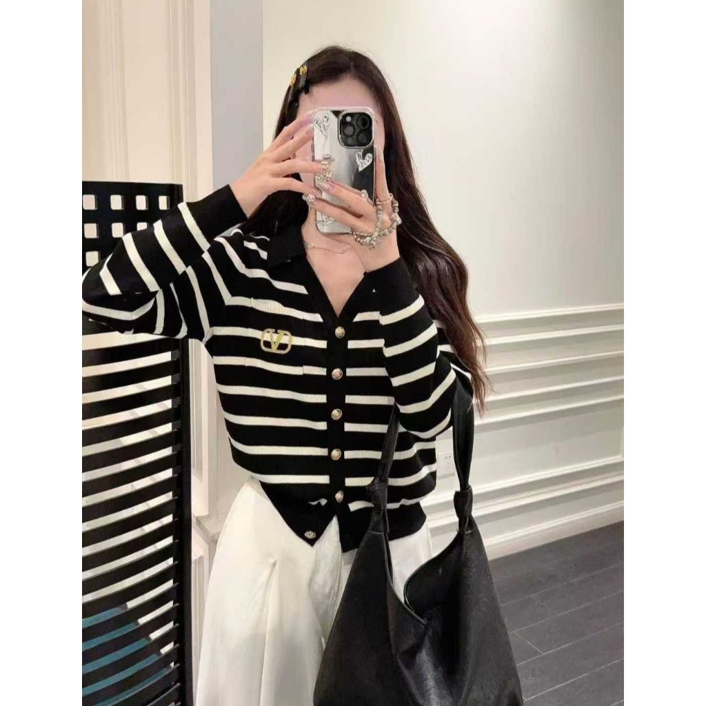 Cardigan knit import