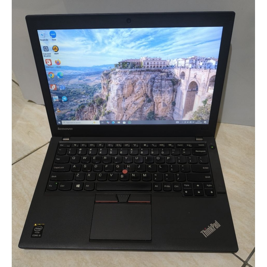 Laptop Second Lenovo Thinkpad X250 Core I5 Gen 5 Laptop Seken Bergaransi