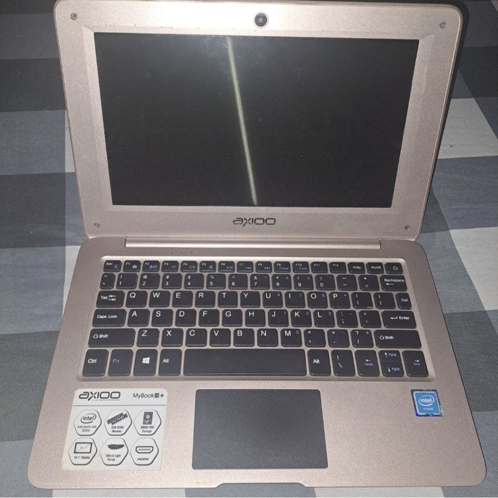 AXIOO PICO MYBOOK 10+ MATI
