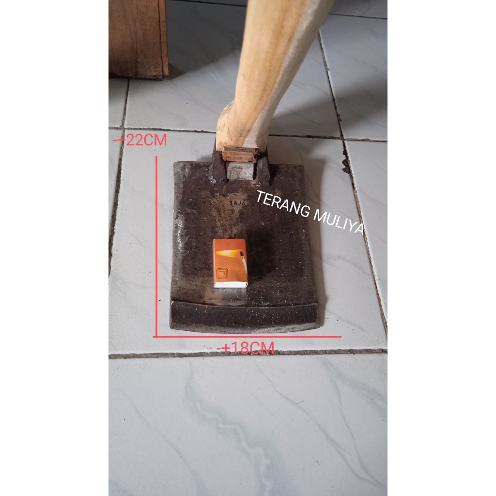 Cangkul Per Baja produk pandai