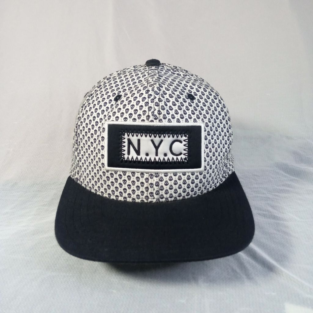 Topi Snapback NYC Skull Full Print Cube Code X Chung Lim