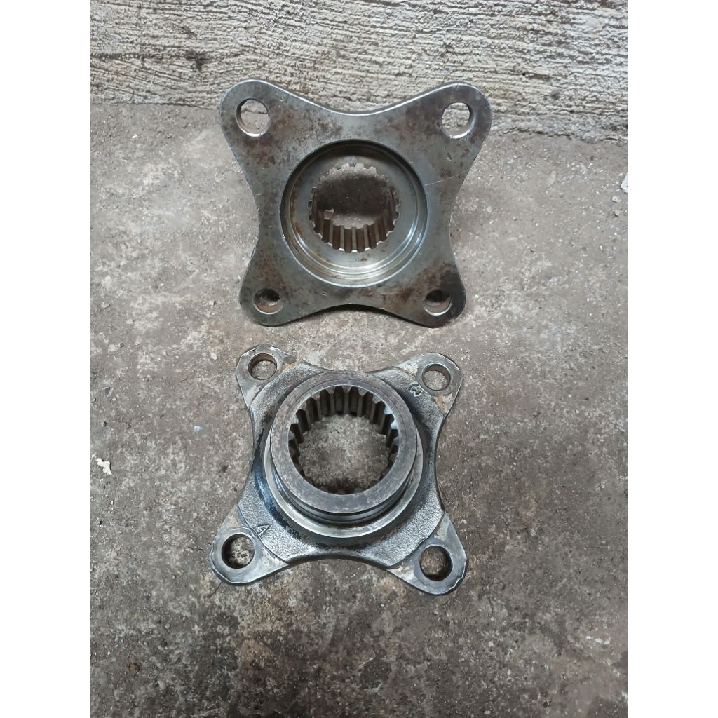 ORIGINAL Flange Mitsubishi Canter 125HD dan Canter 136HDX / Tapak Gardan Mitsubishi Canter 125HD dan