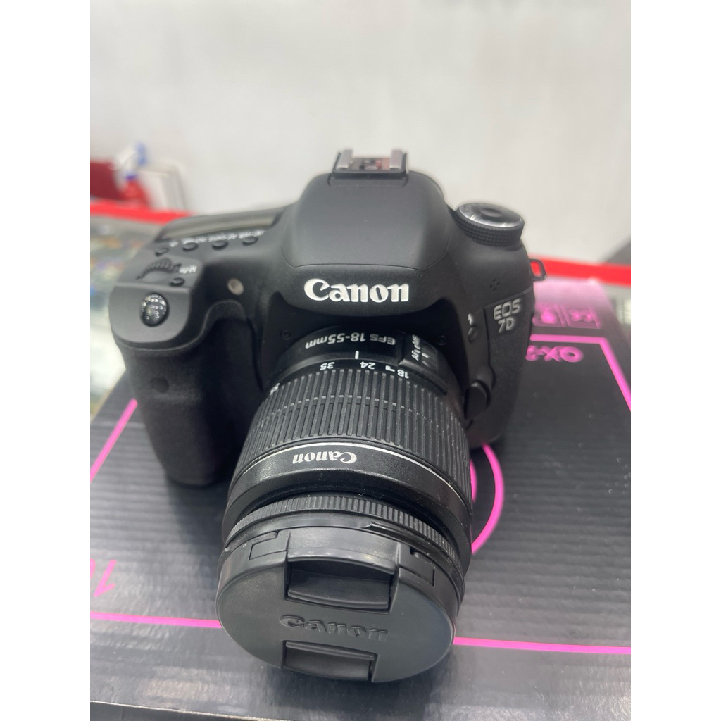 Canon DSLR EOS 7D / Camera Canon Eos 7D Kit 18-55mm