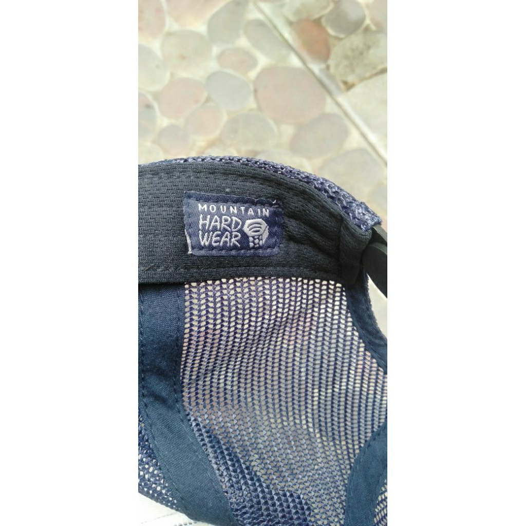 topi mountain hardwear (MHW)