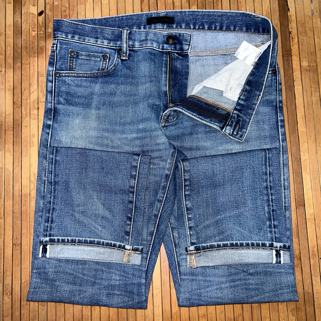 UNIQLO BLUE FADED SLIM FIT STRAIGHT SELVEDGE DENIM JEANS