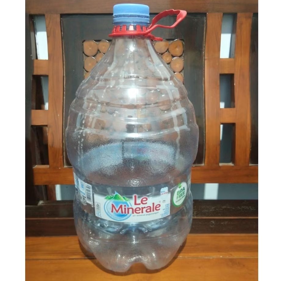 Galon Le Minerale 15L Lengkap Tutup Dan Pegangan