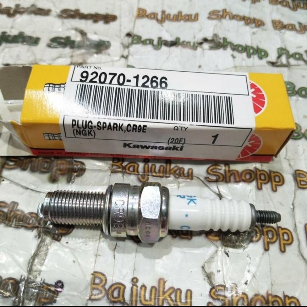 busi NGK CR9E kawasaki klx250 klx 250 dtracker 250 original