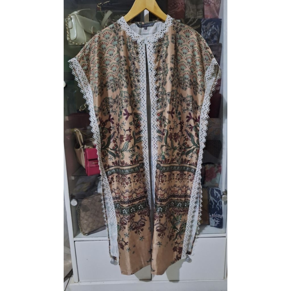 Benang Jarum Outer Serenity Soiree FREESIZE