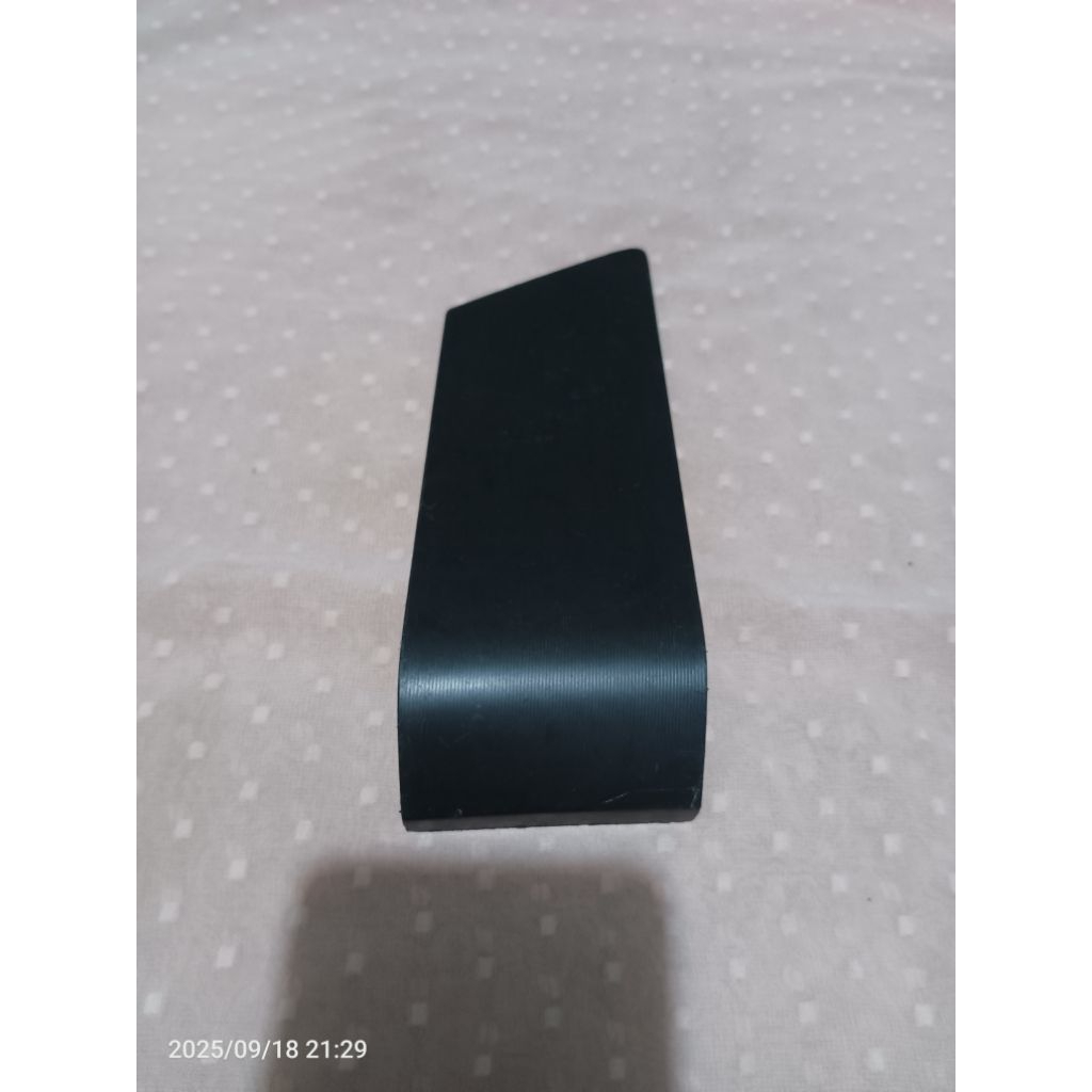 Tutup bemper Avanza S 2006-2011 original Kanan RH