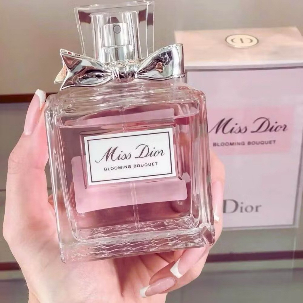 Miss Diyor Bloming Bouqet
