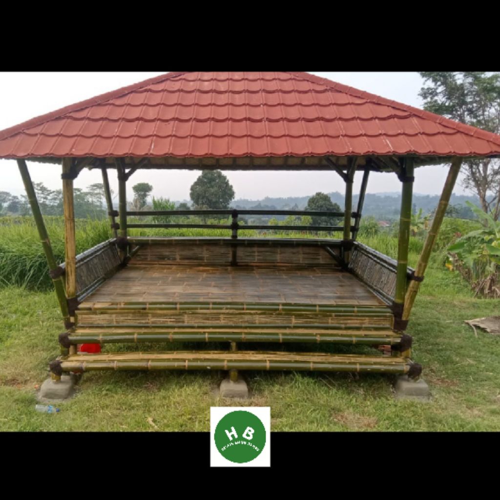 saung bambu, saung gazebo bambu atap multiroof 3x4 m
