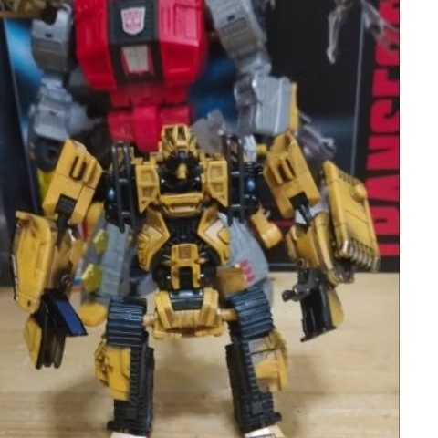Deluxe Aoyi Scrapmetal repaint