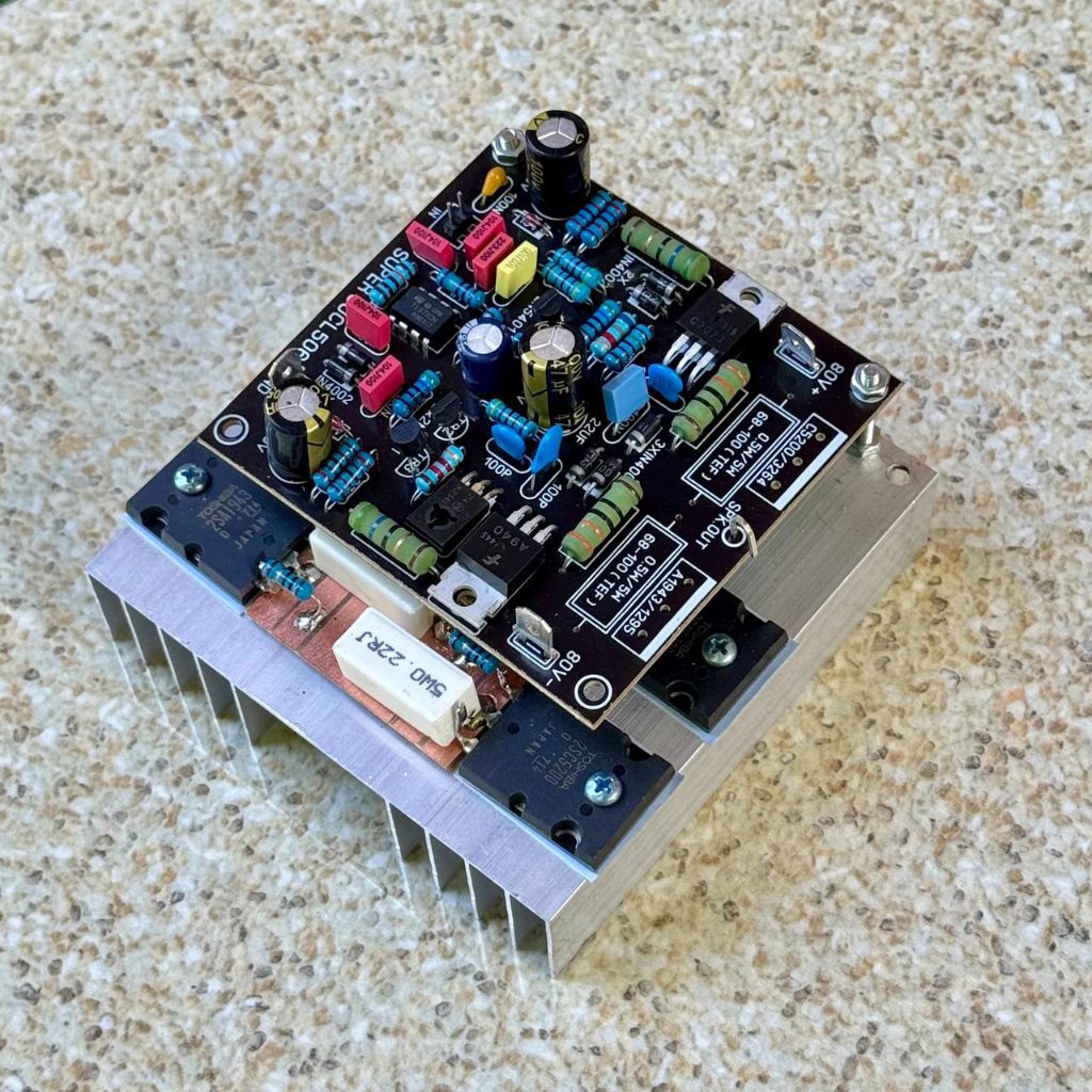 socl 506 lengkap dengan final toshiba 5200 2 set dan 1 set final  siap pakai amplifier