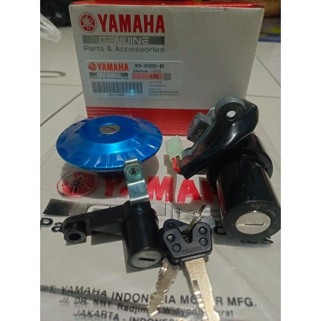 KUNCI KONTAK ASSY KOMPLIT YAMAHA VIXION OLD VIXION LAMA 3C1