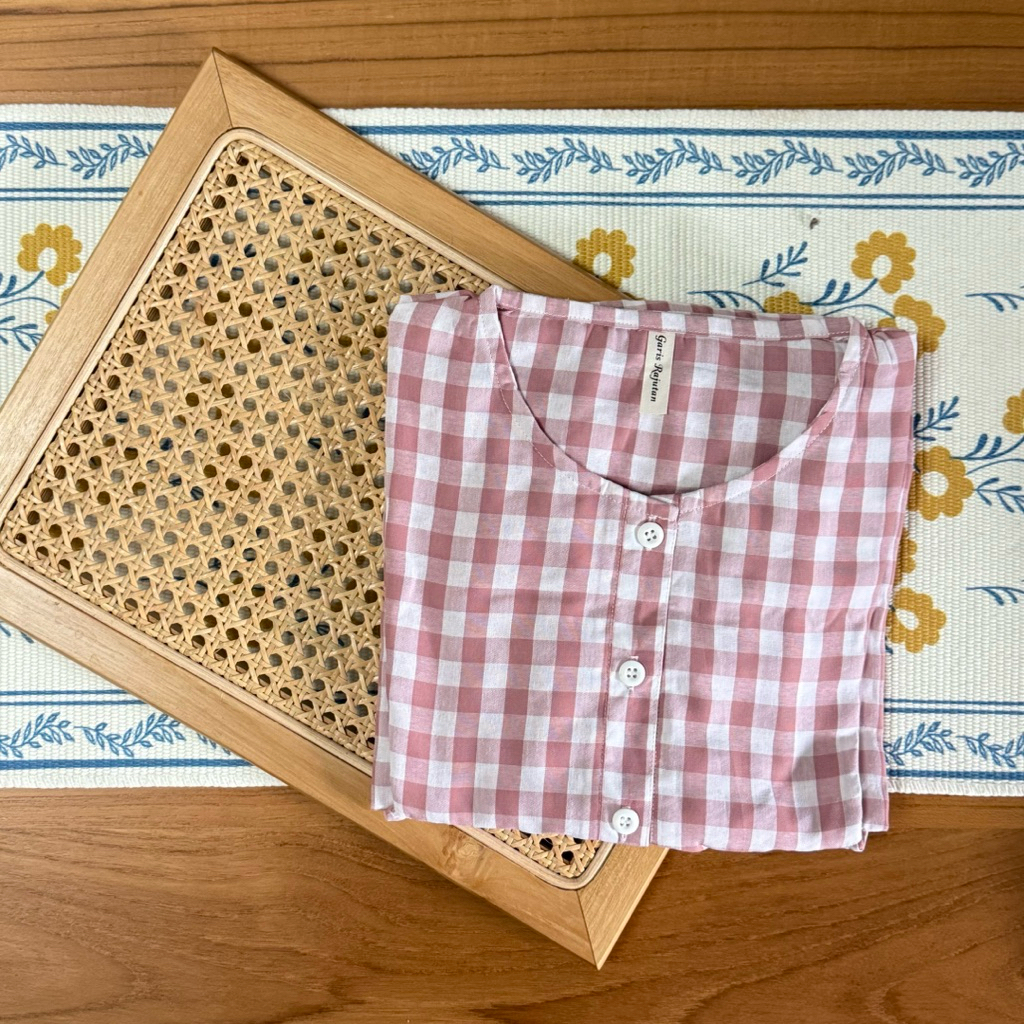 Daster Cantik Lengan Ruffle – Bahan Katun Premium Motif Kotak Kotak Kekinian