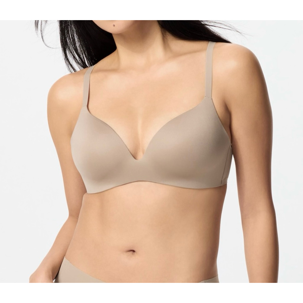 NEW UNIQLO Wireless Bra 3D Hold uk 30/32AB