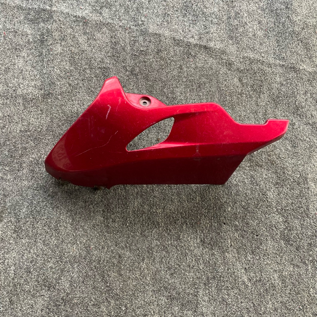 Undercowl cover bawah mesin bagian kiri honda cb150r streetfire old original second