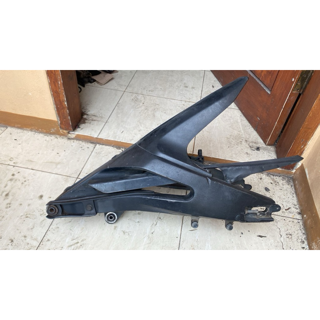 Arm original Yamaha R15 v2 Endurance
