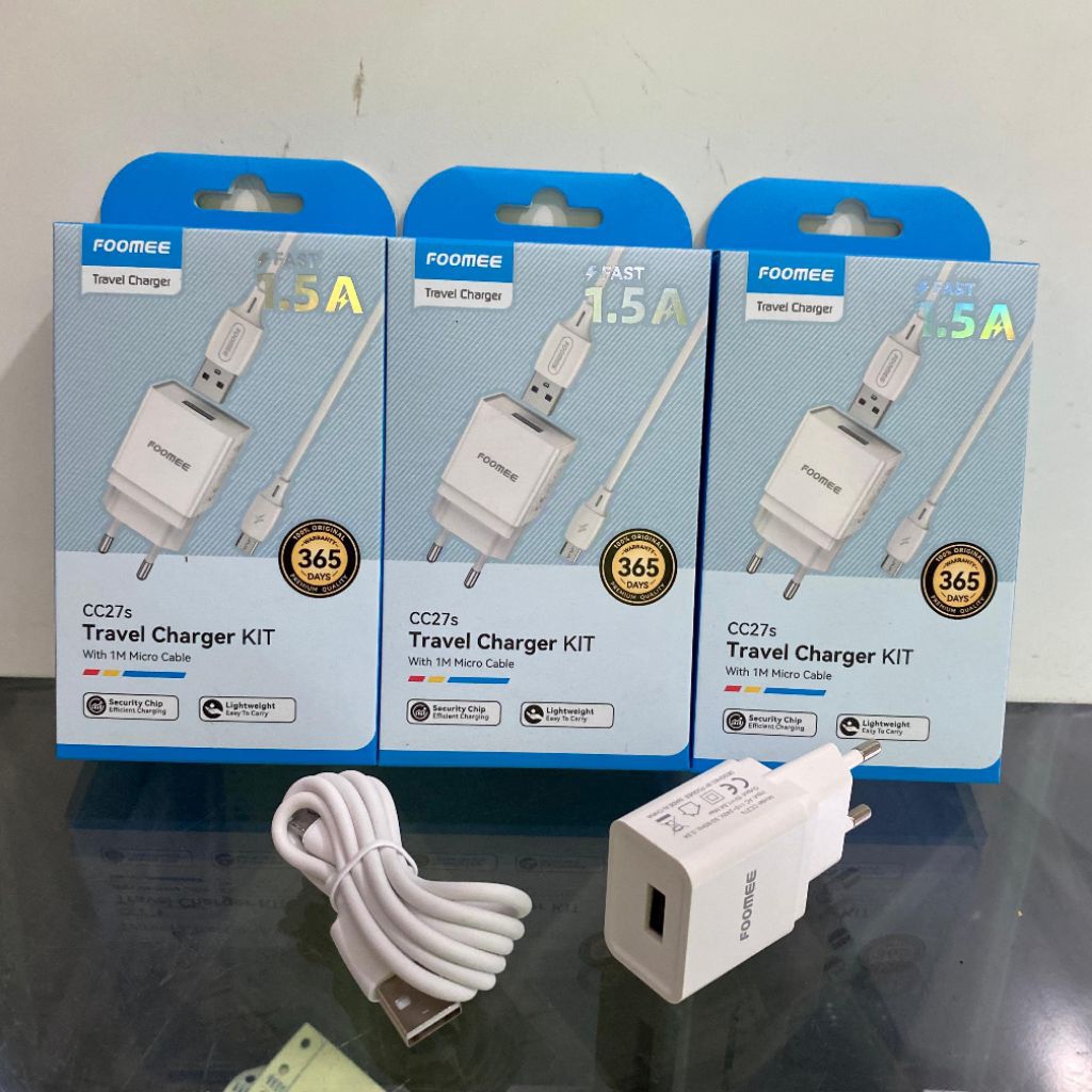 FOOMEE CC27s TRAVEL CHARGER KIT With Data Cable Micro 1.5A 100Cm