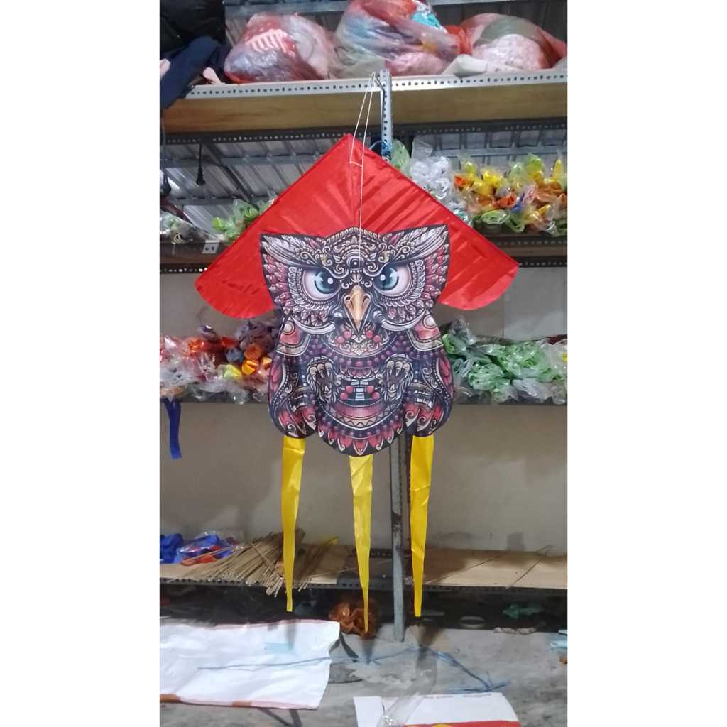 Layangan celepuk Layangan celepuk Layangan kain