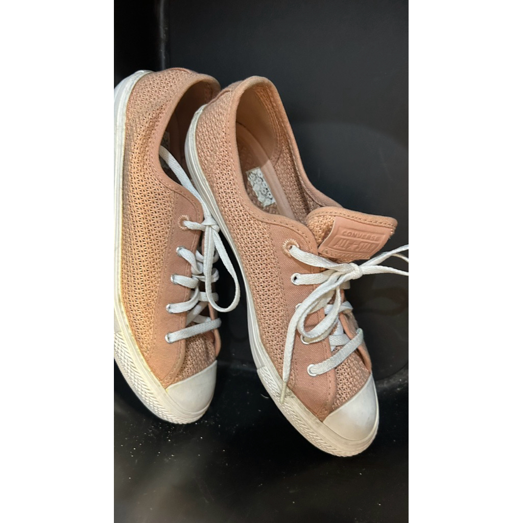 [Preloved] Converse Chuck Taylor All Star Low Top