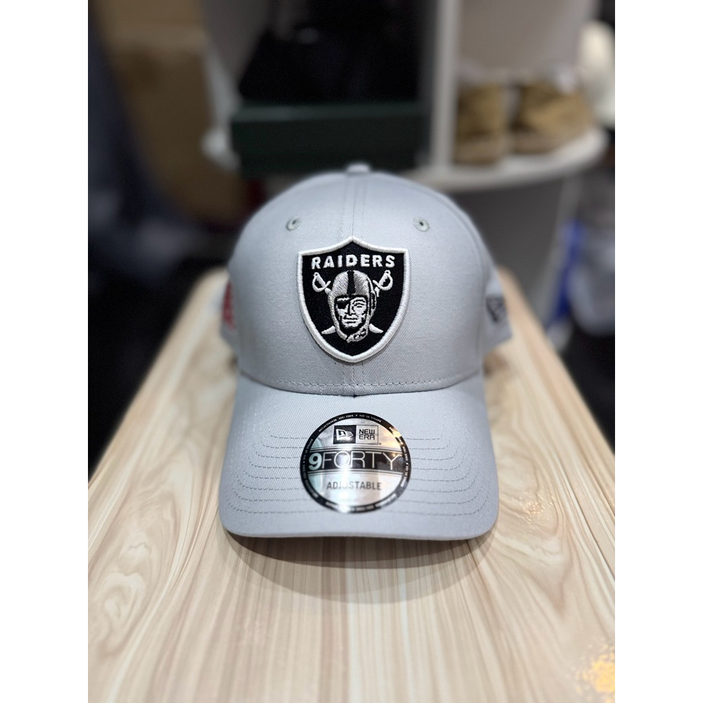 topi new era  raiders original baru