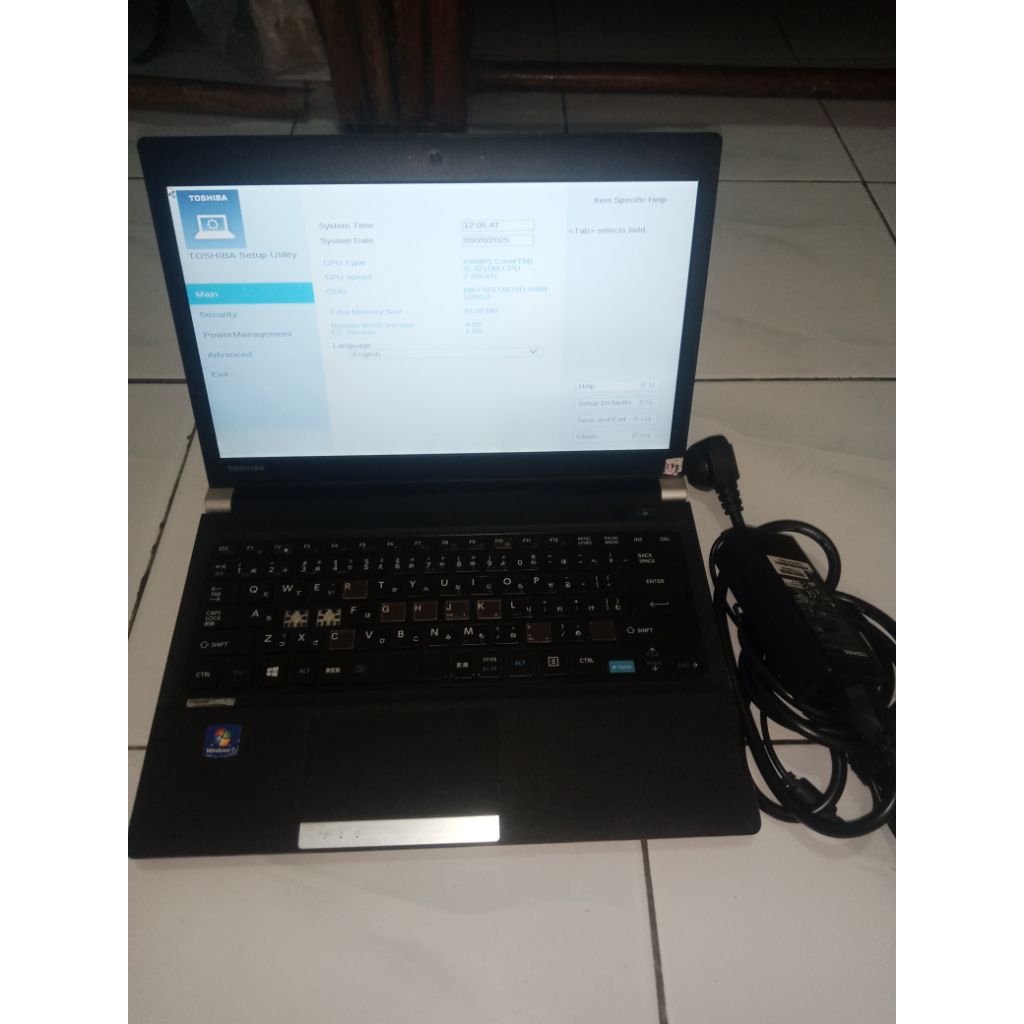Toshiba dynabook R734/M Intel core i5 gen 4