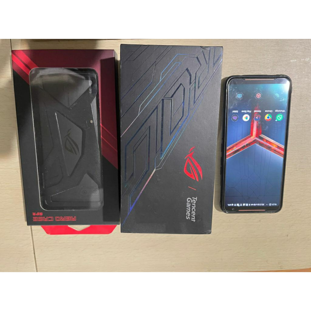Asus Rog Phone 2 Tencent Edition 8/128 Black
