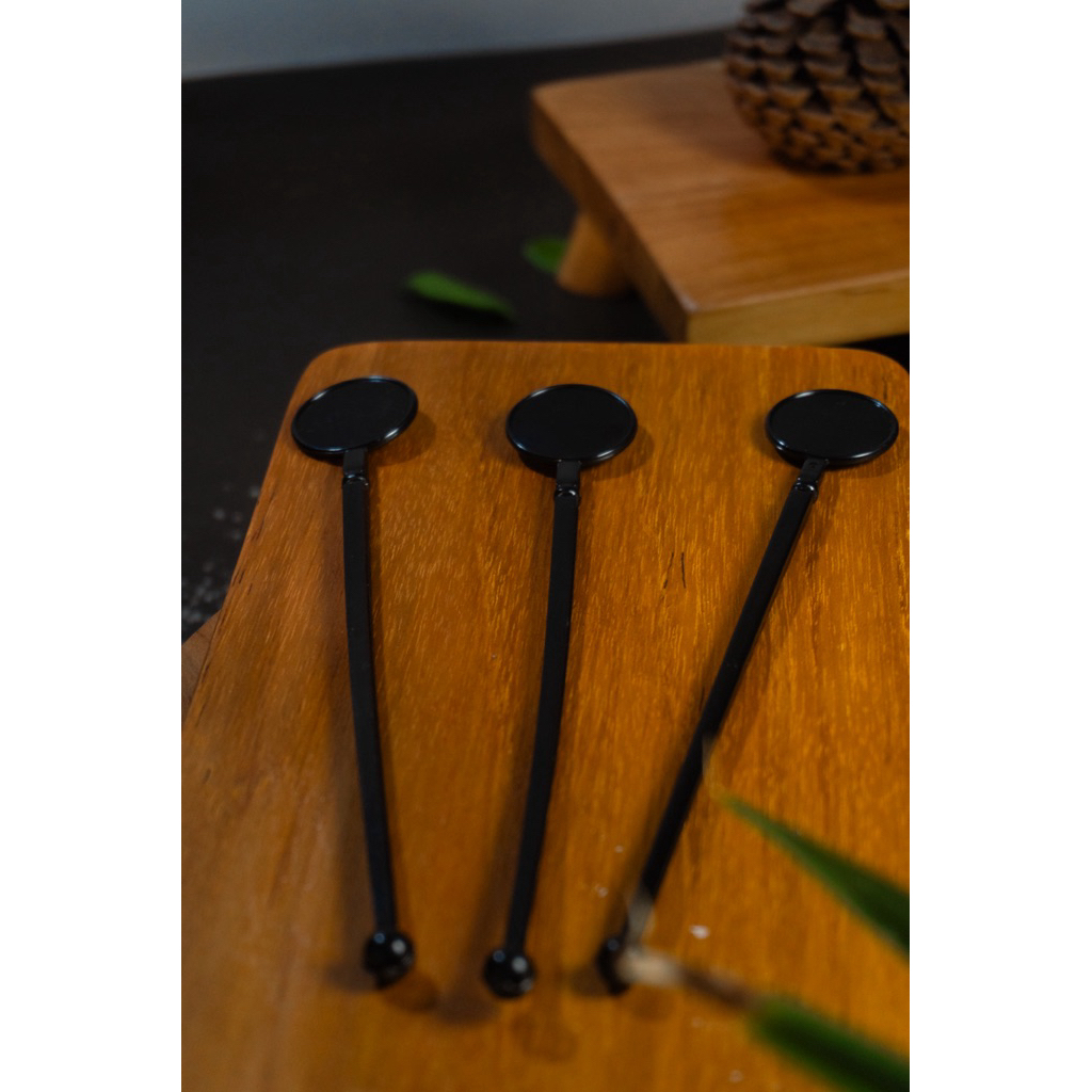 Stirrer Hitam / Stik Pengaduk Minuman – Coffee & Tea Stirer Plastik Sekali Pakai Hotel Amenities Gro