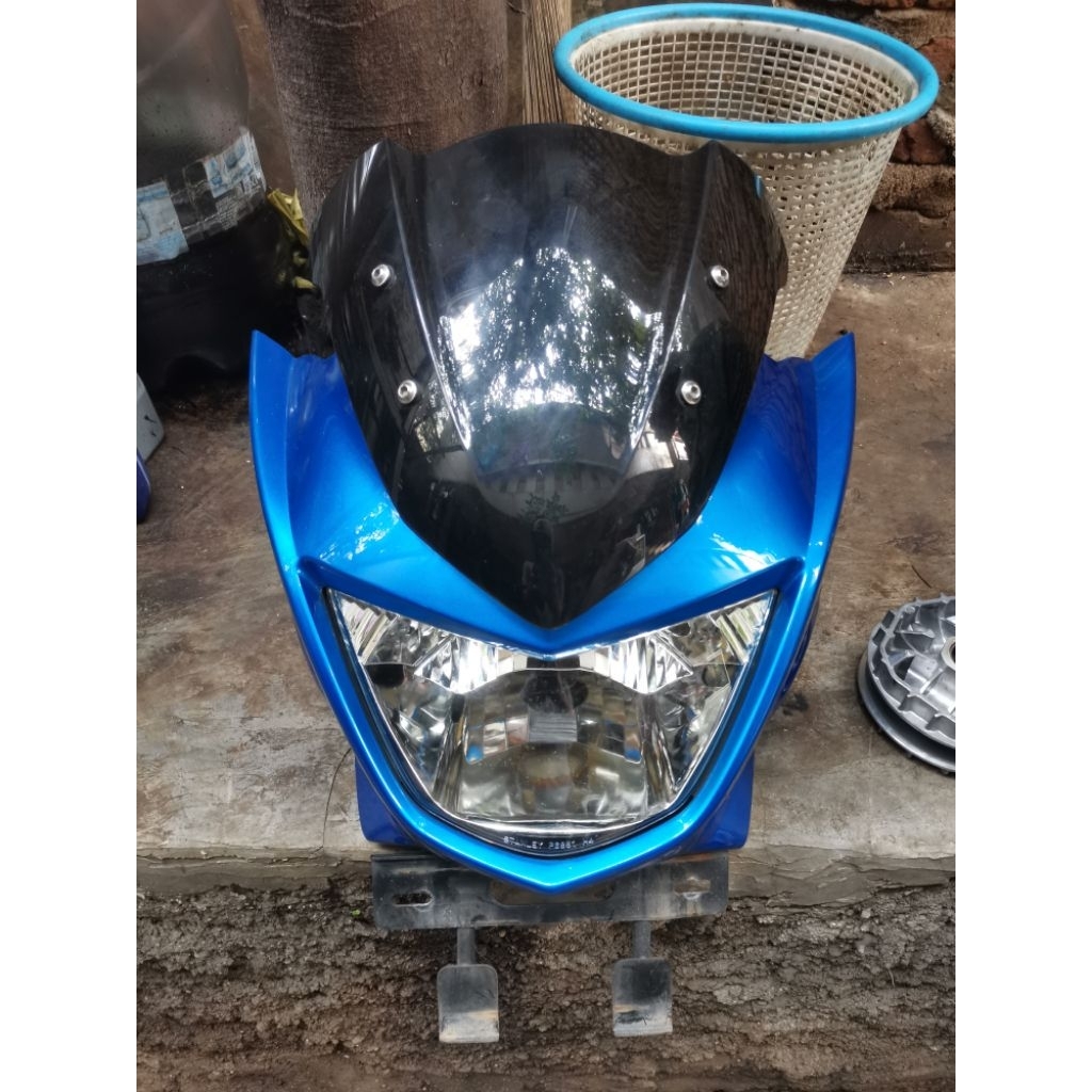 Batok depan ninja R, Lampu depan ninja R, reflektor ninja R, Ninja R