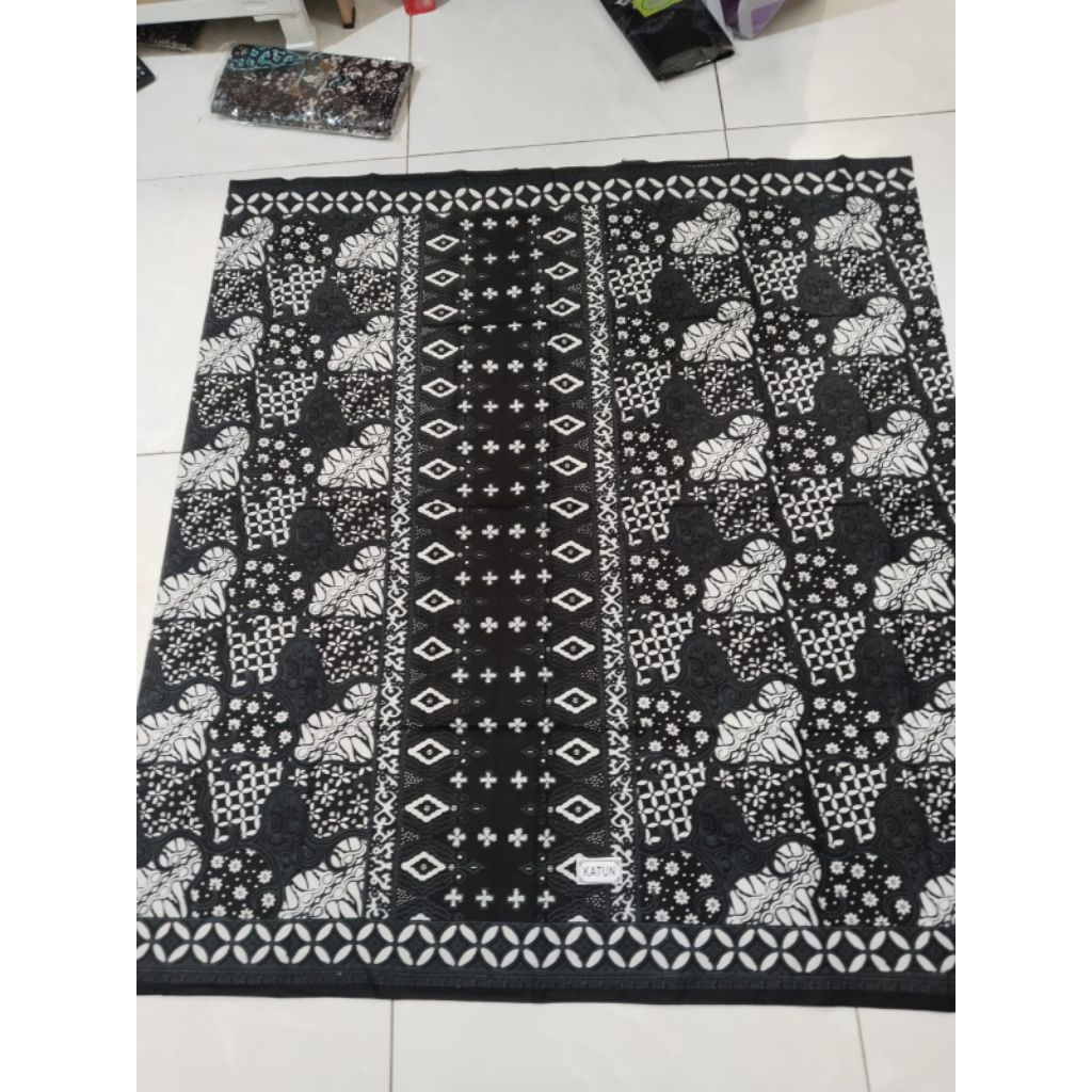 SARUNG BATIK WARNA HITAM MURAH MERIAH SIZE DEWASA, SARUNG BATIK MURAH