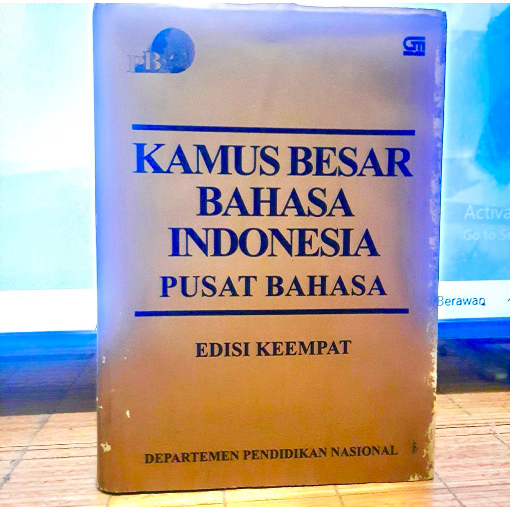 KBBI Kamus Besar Bahasa Indonesia edisi Keempat