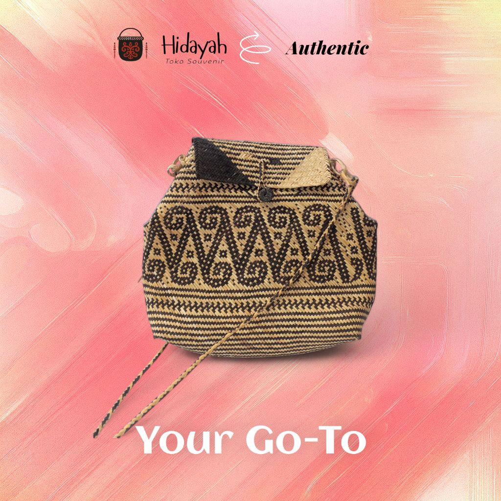 Tas Rotan etnik Dayak khas Kalimantan Tengah (dengan pengunci kancing, tanpa poring)