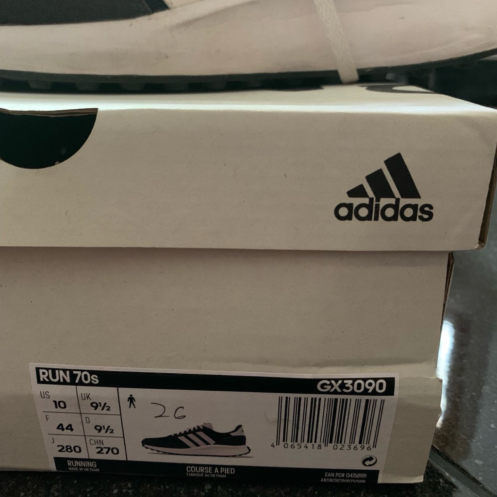 adidas run 70s hitam putih