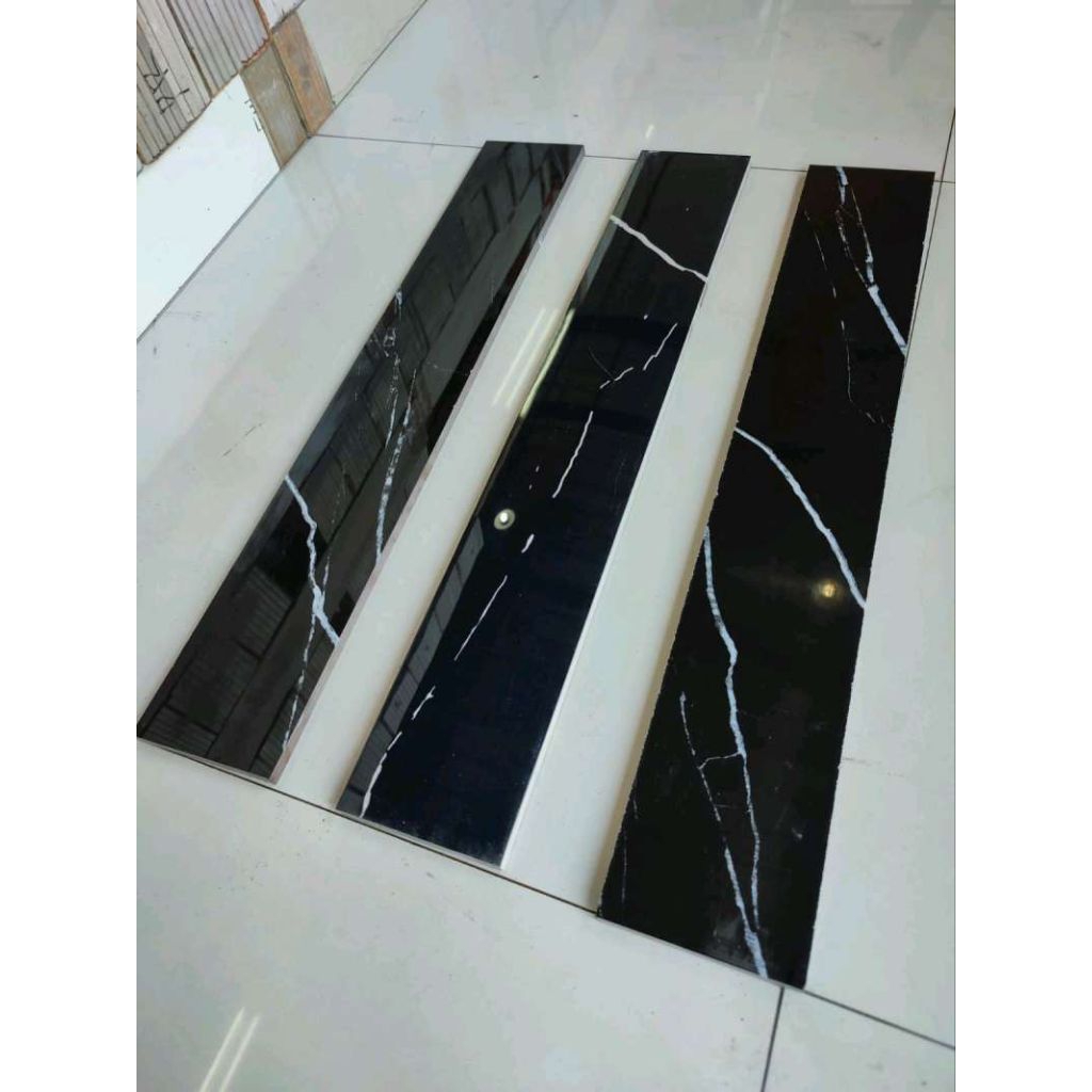 list plint granit 10x60 hitam corak putih glossy/plin/lis/kramik/List granit