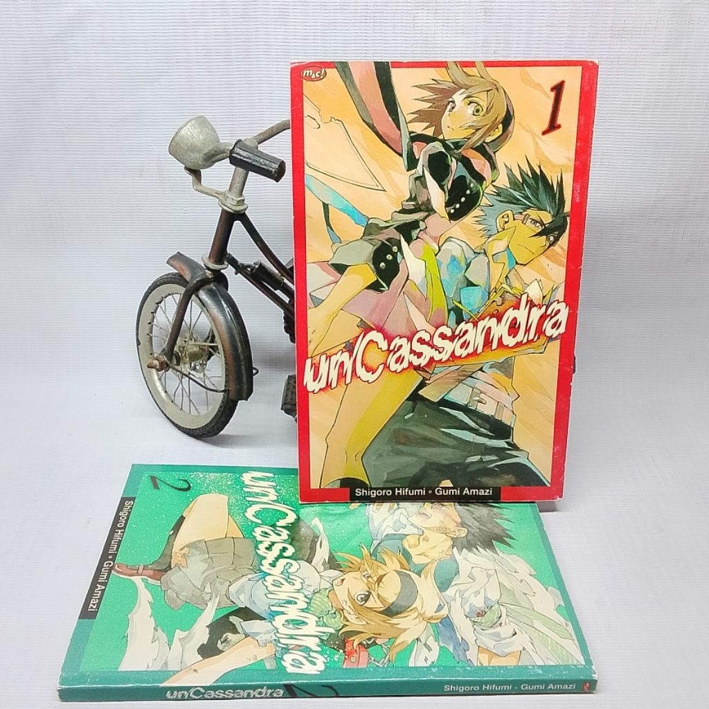 Komik UnCassandra set 1-2