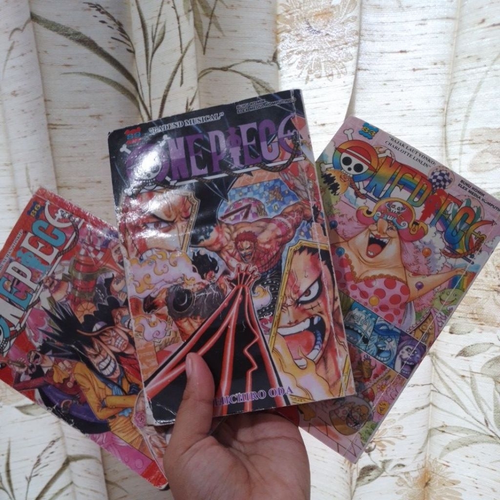 one piece 83,86,87 preloved