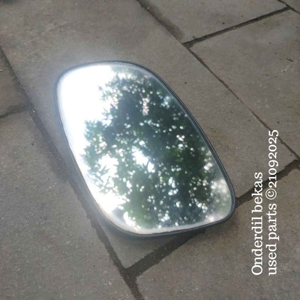 kaca spion kiri Toyota Corona absolute st 191