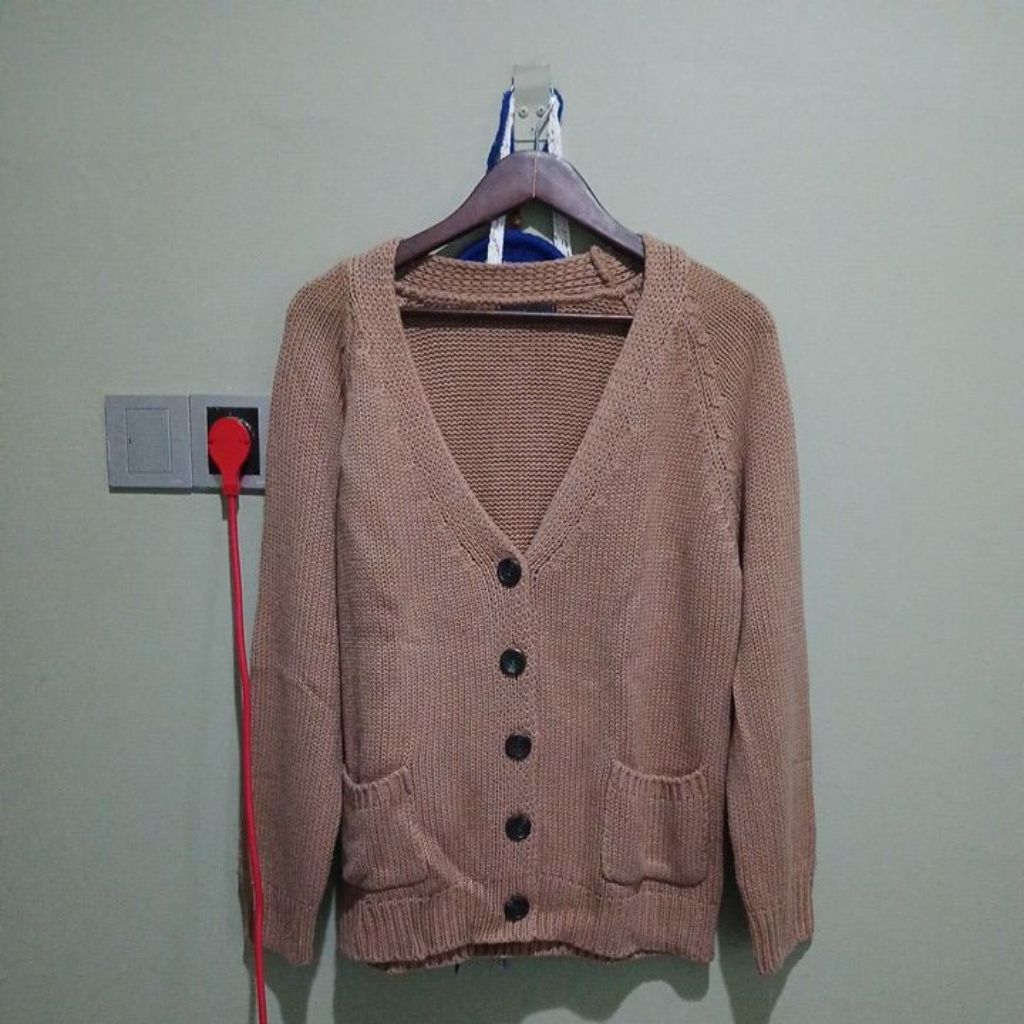 pl cardigan