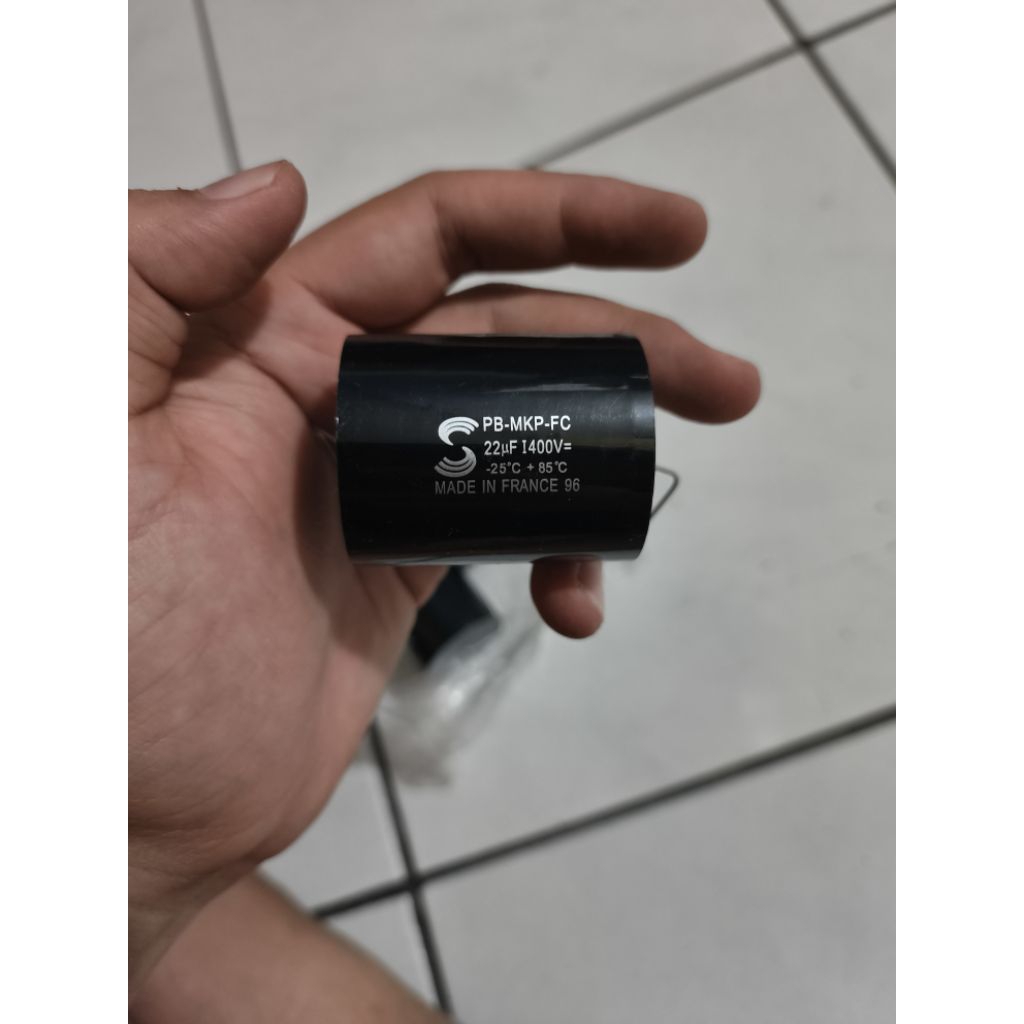 kapasitor nonpolar ORIGINAL SOLUN 22UF