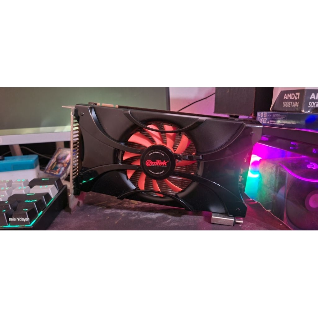 Emtek GTX550Ti 1gb 192bit