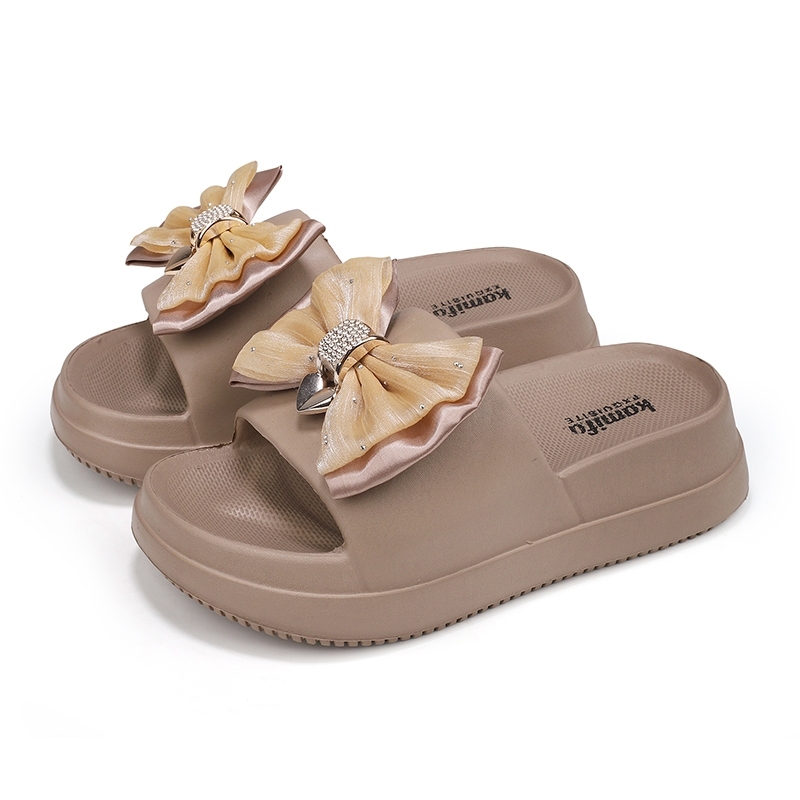 Sandal Bunga Wanita Elegan Terbaru 2025 Jelly Wedges Korea Sandal pantai cantik bergaya Chanel Pranc