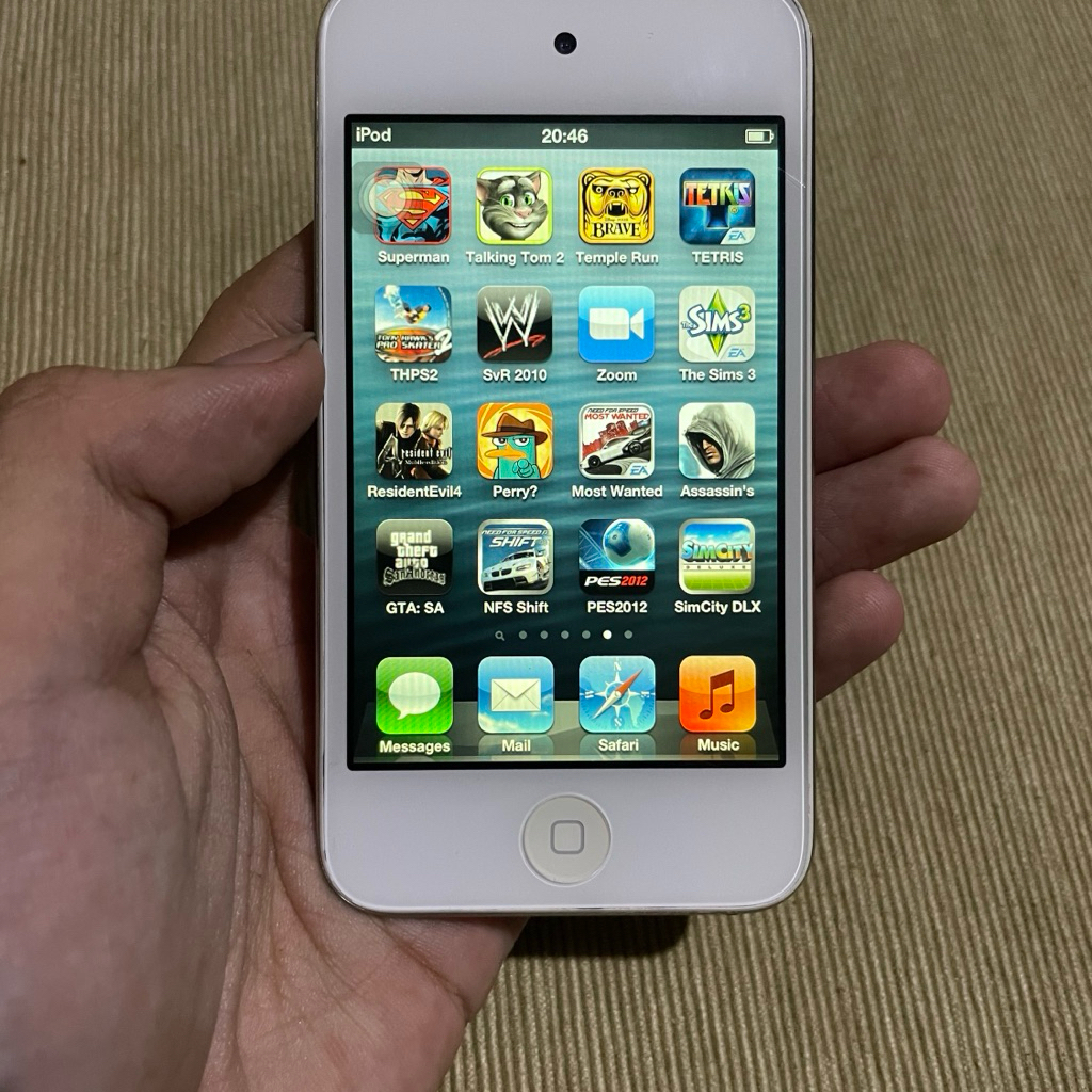 ipod touch 4 32GB
