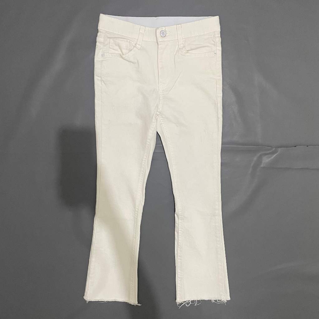 DEWASA B112 (NO BRAND, PRELOVED) Celana Panjang Jeans Flare Semi Cutbray Unfinished Putih Tulang Pol