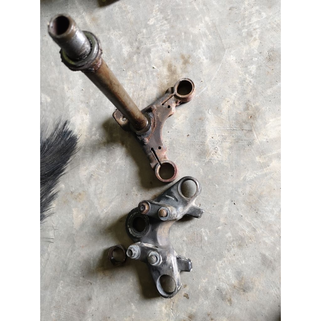 segitiga kupu suzuki A100 original copotan