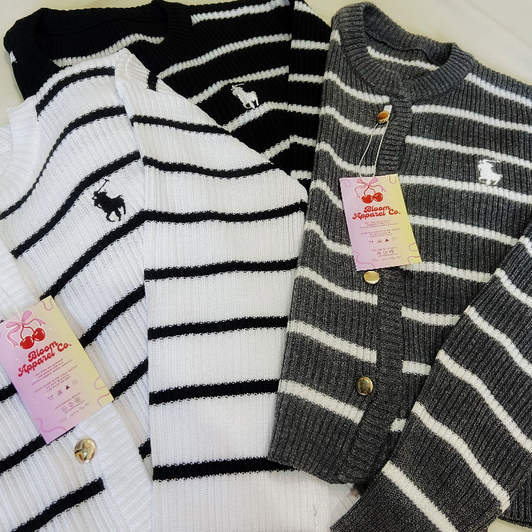 Sweater Knit Premium Polo Logo – Rajut Tebal Halus | Putih Hitam Abu
